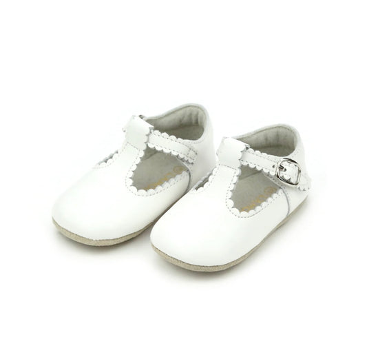 Elodie Girls Scalloped T-Strap Mary Jane Crib Shoe (Infant)- White